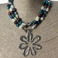 Collar largo de flor