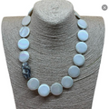 Collar piedras planas
