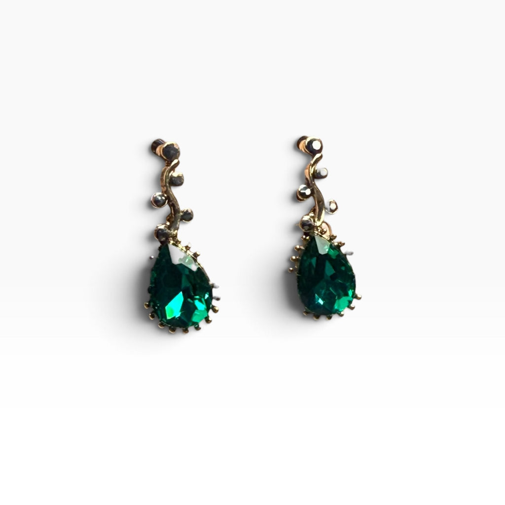 Pendientes Moyo