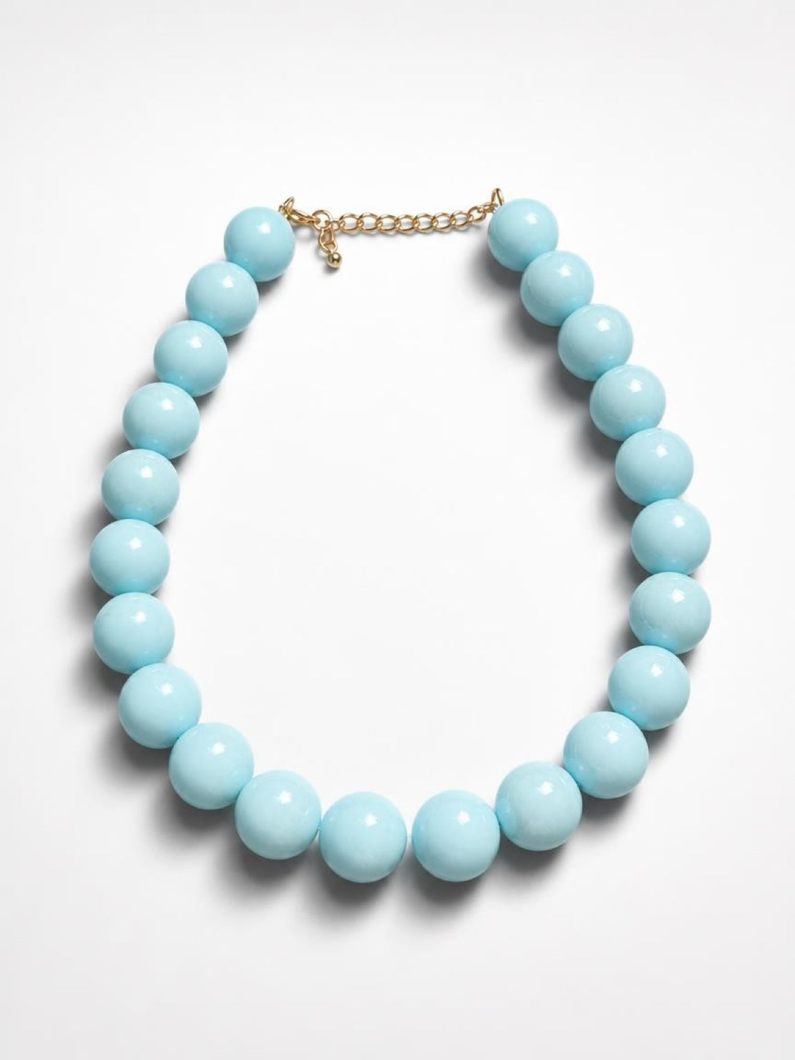 Collar de bolas perladas