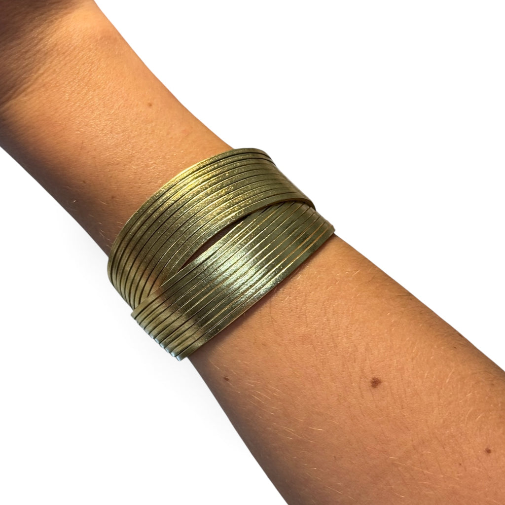 Pulsera con cierre de imán